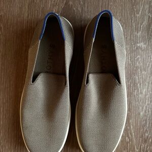 Rothy’s original slip on sneaker size 8